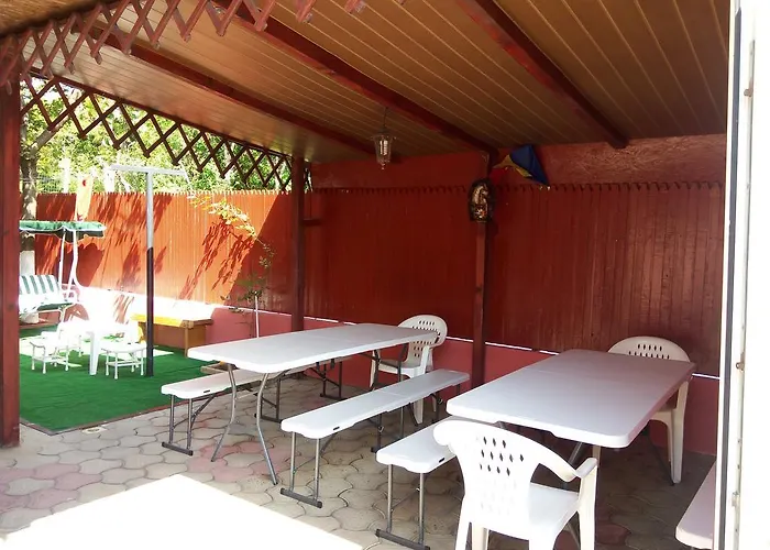 Alexandru 게스트하우스